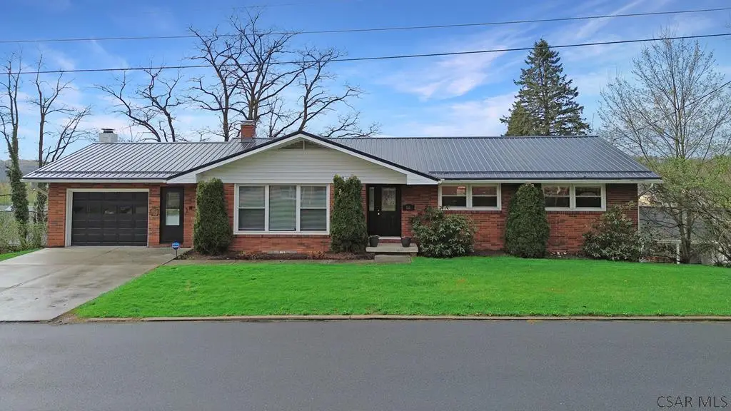 111 Clara Street, Ebensburg, PA 15931 - #1