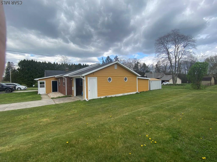 3050 Carpenters Park Rd, Davidsville, PA 15928 - #2