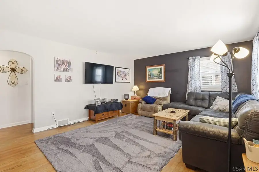 1916 Hillside Avenue, Windber, PA 15963 - #2