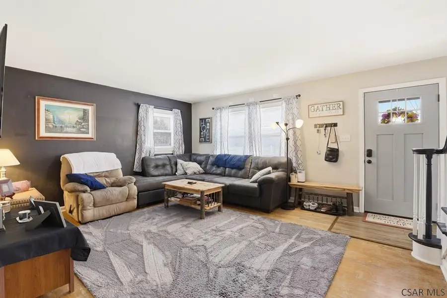 1916 Hillside Avenue, Windber, PA 15963 - #3