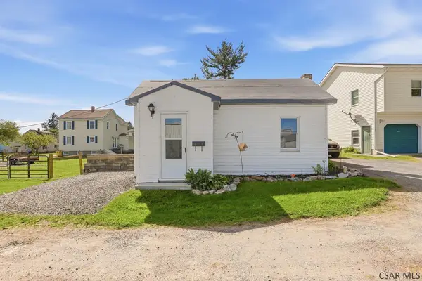 233 E Sanner St, Somerset, PA 15501
