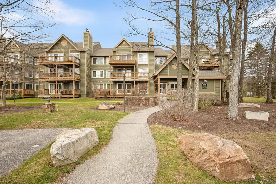 5319 Summit Drive, Jefferson, PA 15502 - #2