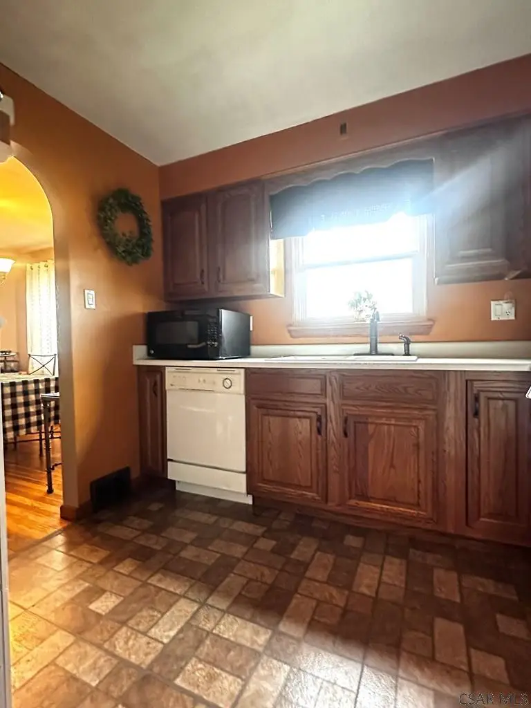 819 Grant Street, Portage, PA 15946 - #2