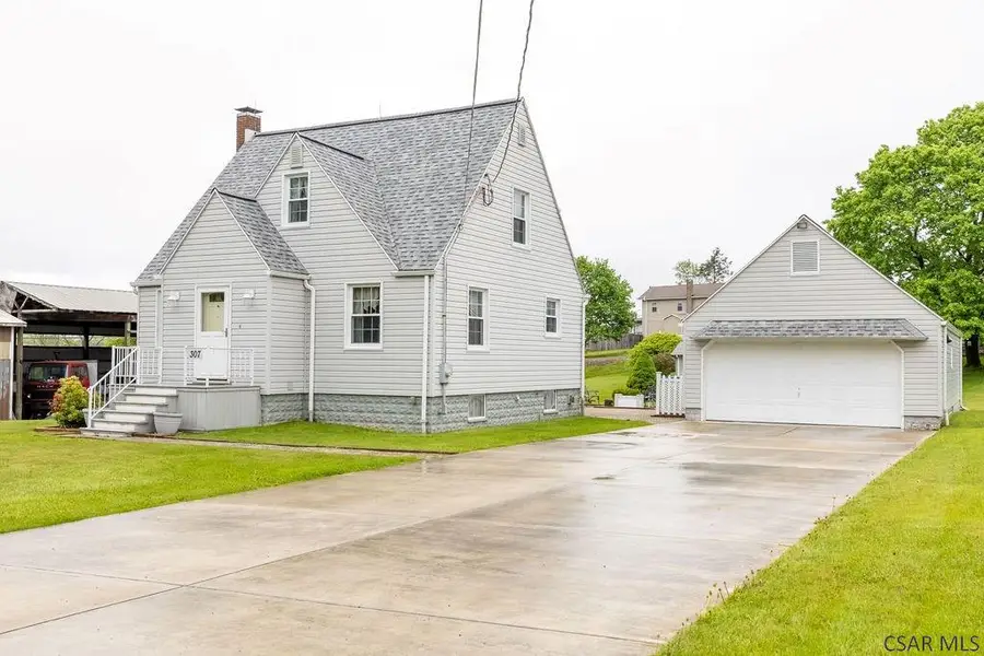307 Griffith Avenue, Johnstown, PA 15909 - #3