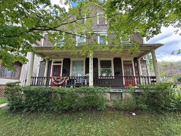 716-718 Highland Avenue, Johnstown, PA 15902