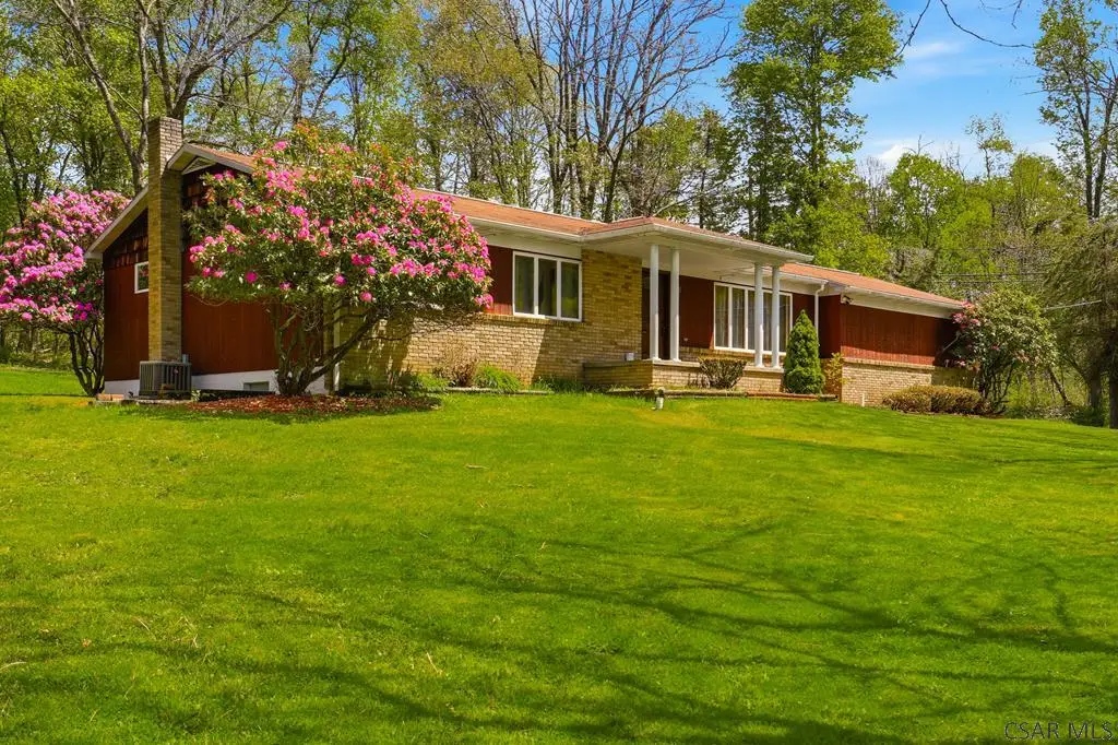 911 Cooper Avenue, Johnstown, PA 15906 - #1