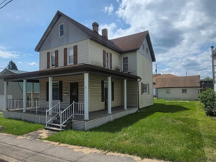 524 Main, Windber, PA 15963 - #2