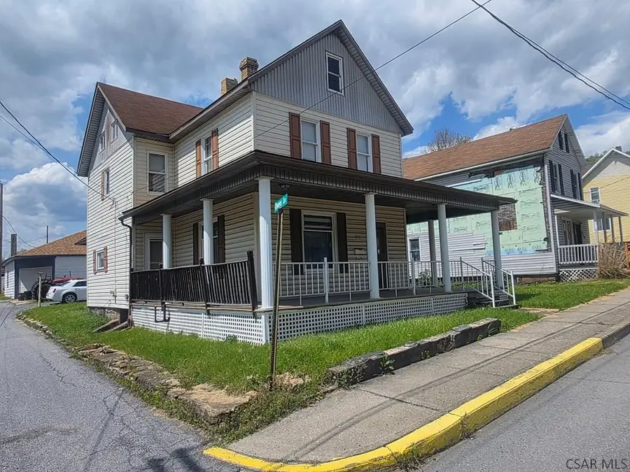 524 Main, Windber, PA 15963 - #3