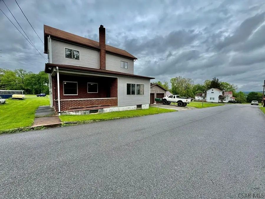 131 Cover St, Johnstown, PA 15902 - #2