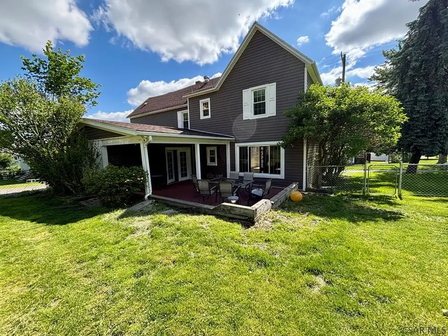 305 Hornet Avenue, Johnstown, PA 15902 - #2