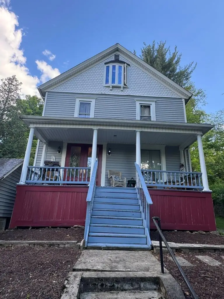 346 Glessner Rd, Johnstown, PA 15905 - #1