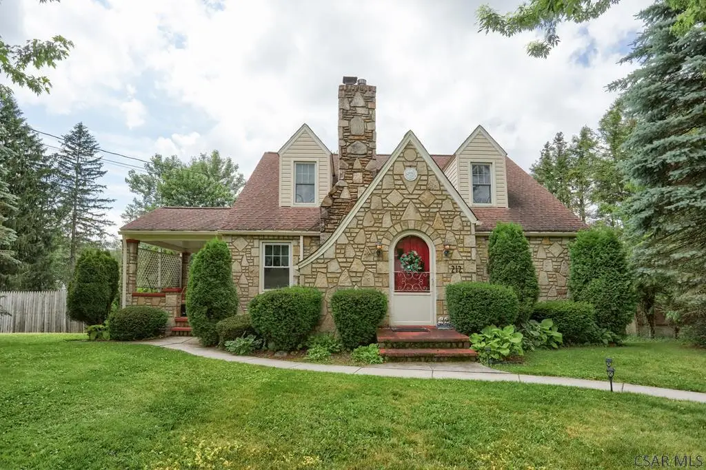 212 Arbutus Avenue, Johnstown, PA 15904 - #1