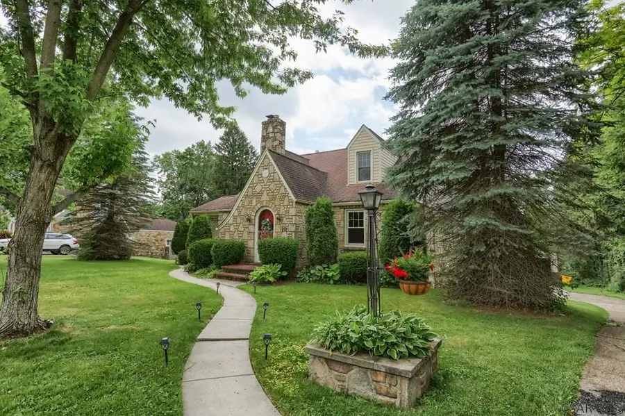 212 Arbutus Avenue, Johnstown, PA 15904 - #2