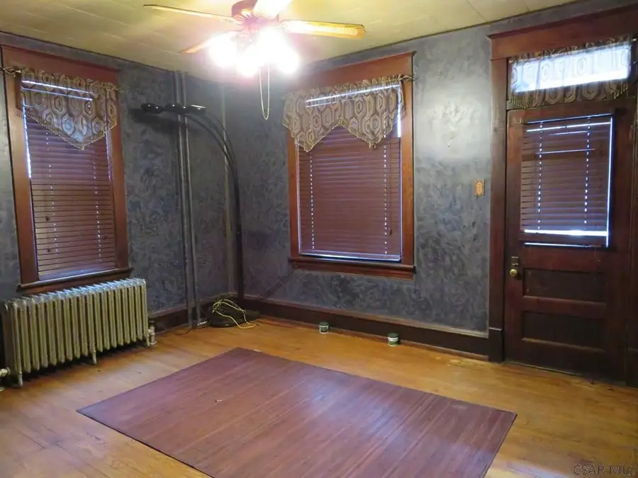 214 Barron Ave, A&b, Johnstown, PA 15906 - #2