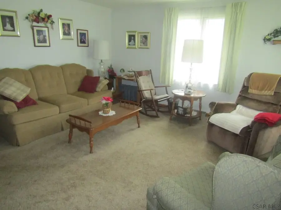1654 N Center Ave, Somerset, PA 15501 - #3