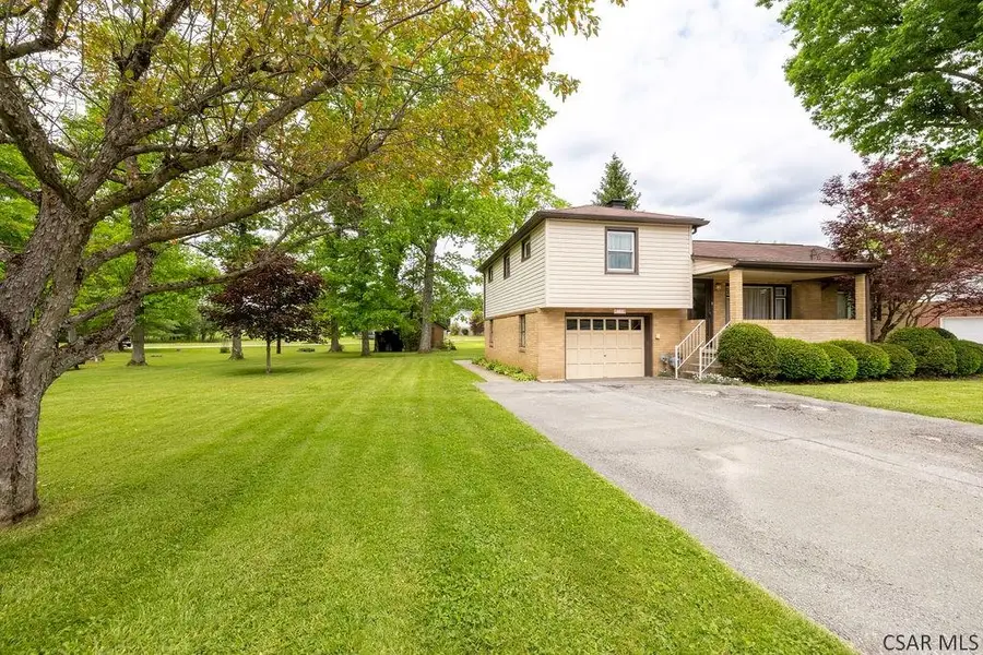 4611 Elton Road, Adams, PA 15934 - #2