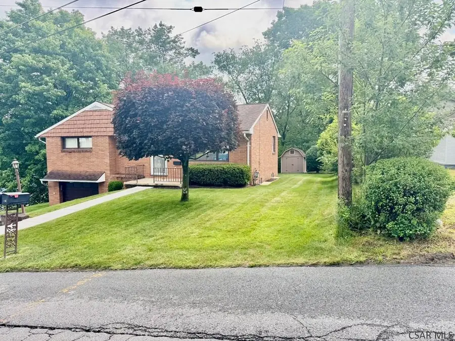 104 Burley St, Johnstown, PA 15906 - #2