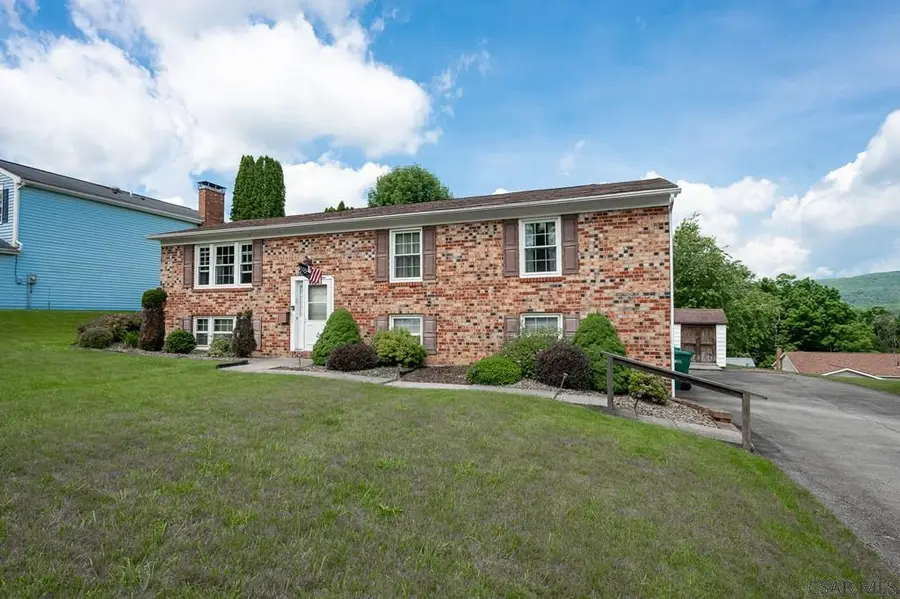 1216 Zucco Ln, Johnstown, PA 15905 - #3
