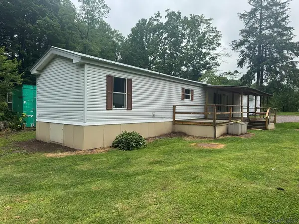 1554 Greenville Road, Meyersdale, PA 15552