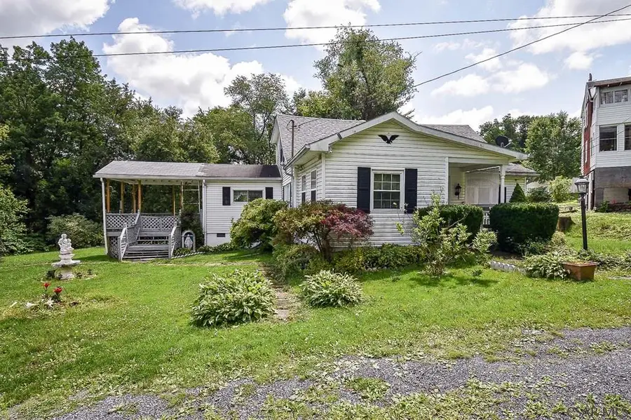 568 West Howard Street, Johnstown, PA 15906 - #2