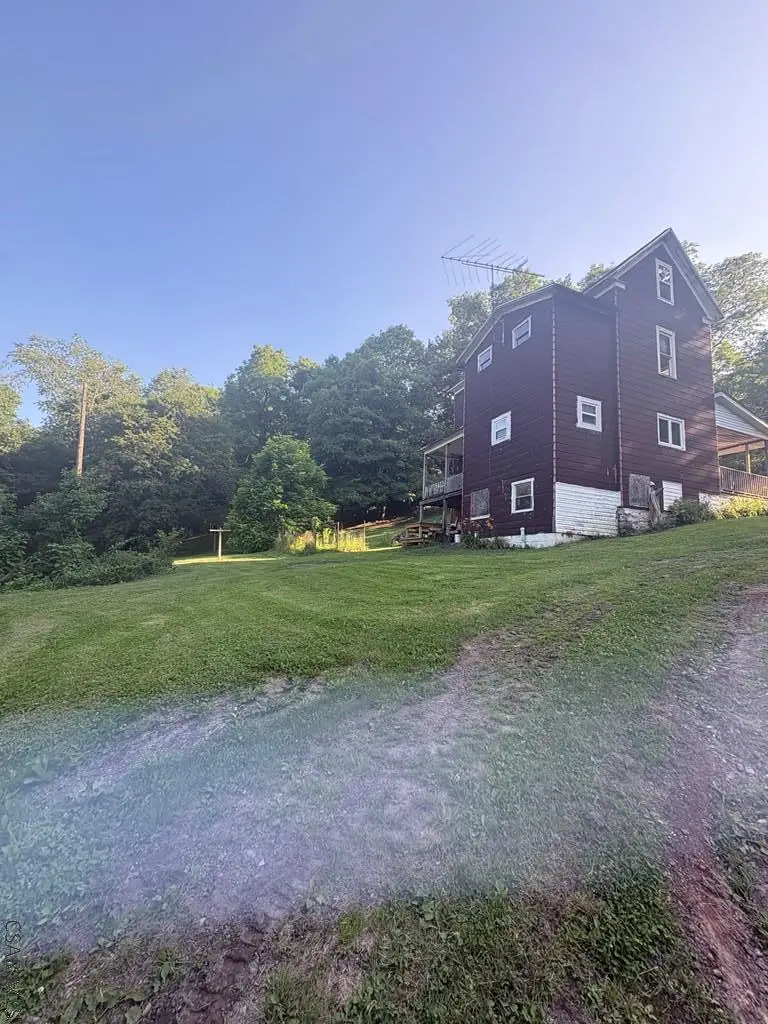 240 Wertz Road, Johnstown, PA 15902 - #2