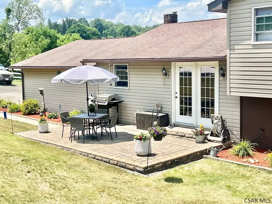 172 Basset Lane, Johnstown, PA 15906 - #3