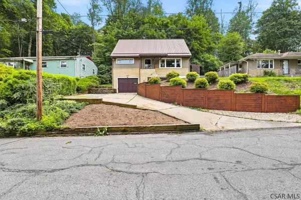 523 Bluff Street, Johnstown, PA 15905
