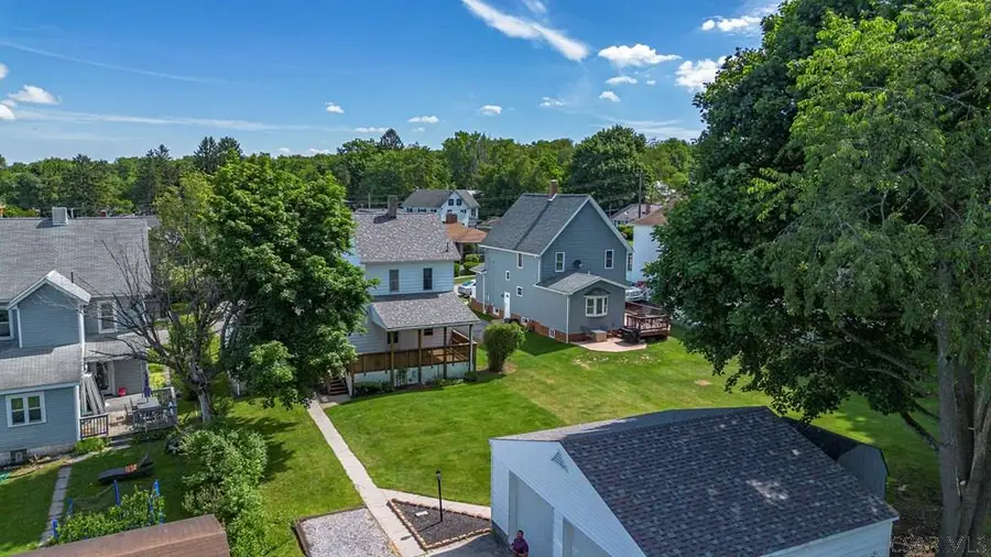 614 Keystone Ave., Cresson, PA 16630 - #3