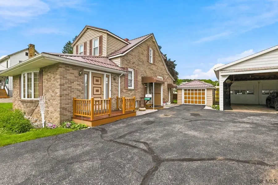 280 Center St, Central City, PA 15926 - #2