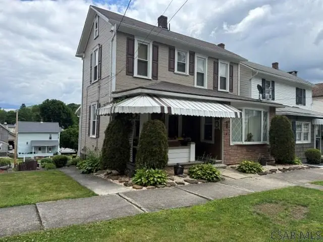 421 Vickroy Ave, Johnstown, PA 15905 - #2