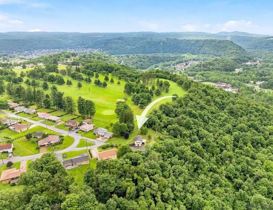 469 Girard Street, Johnstown, PA 15905 - #3