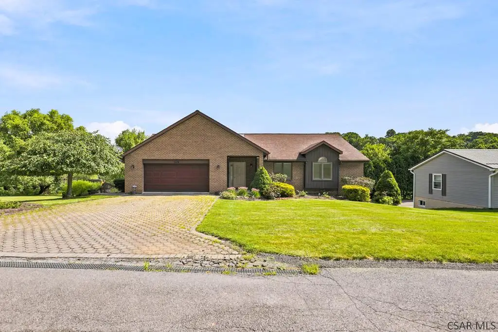 1174 Zucco Ln, Johnstown, PA 15905 - #1