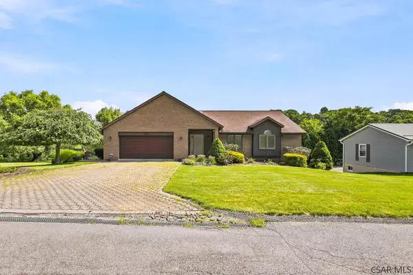 1174 Zucco Ln, Johnstown, PA 15905