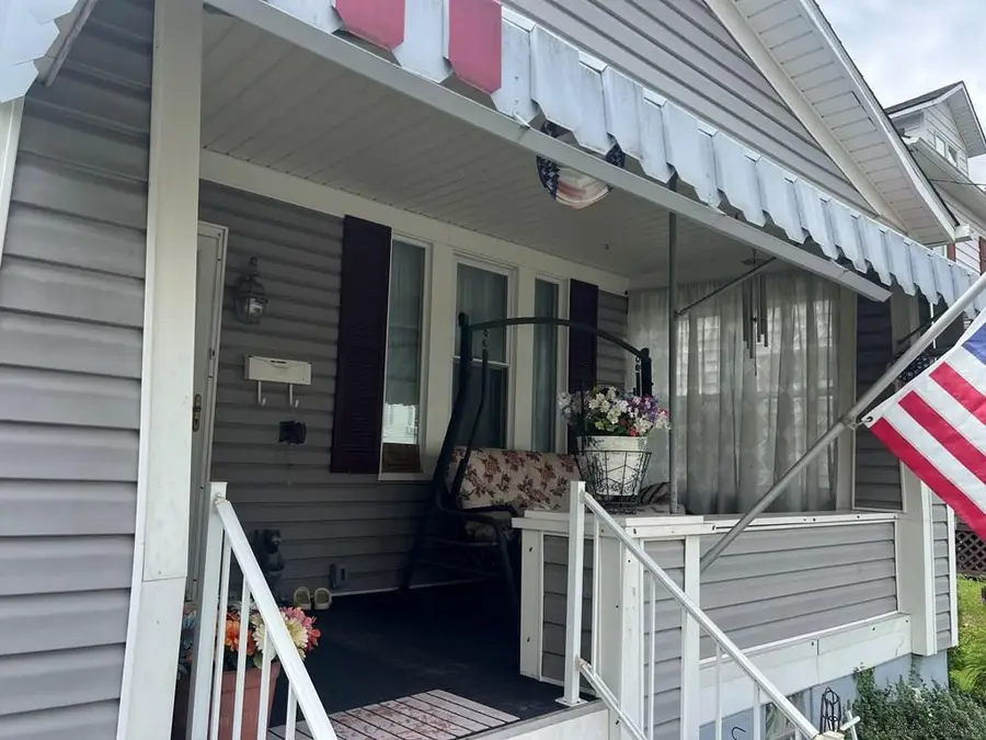 527 Duwell, Johnstown, PA 15906 - #2