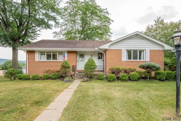 407 Summit Avenue, Ligonier, PA 15658