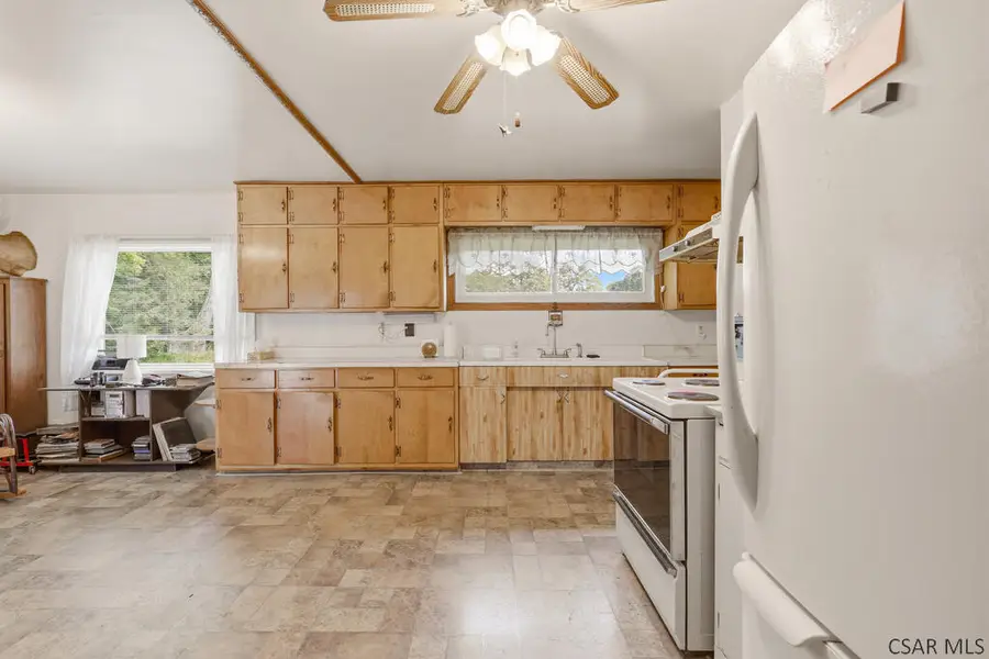 1944 E Mud Pike, Berlin, PA 15530 - #3