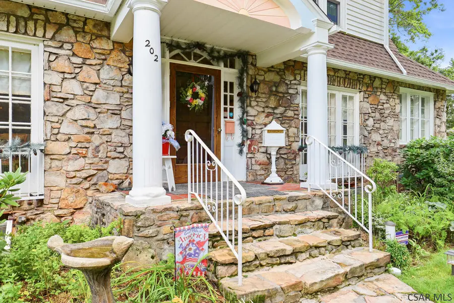202 Palliser Street, Johnstown, PA 15905 - #2