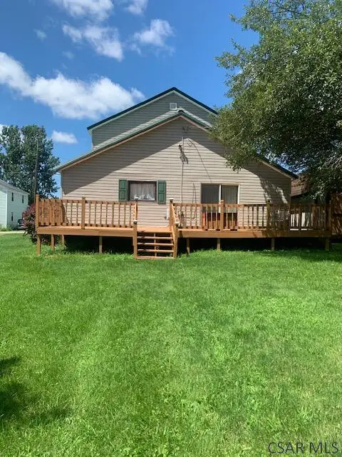 142 E 3rd St, Gray, PA 15544 - #2