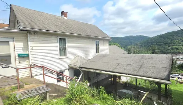 814 Virginia Avenue, Johnstown, PA 15906