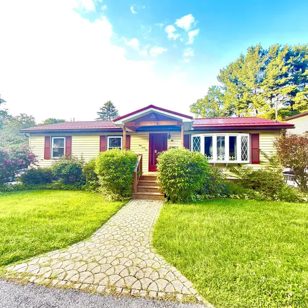 145 Blough St, Johnstown, PA 15902