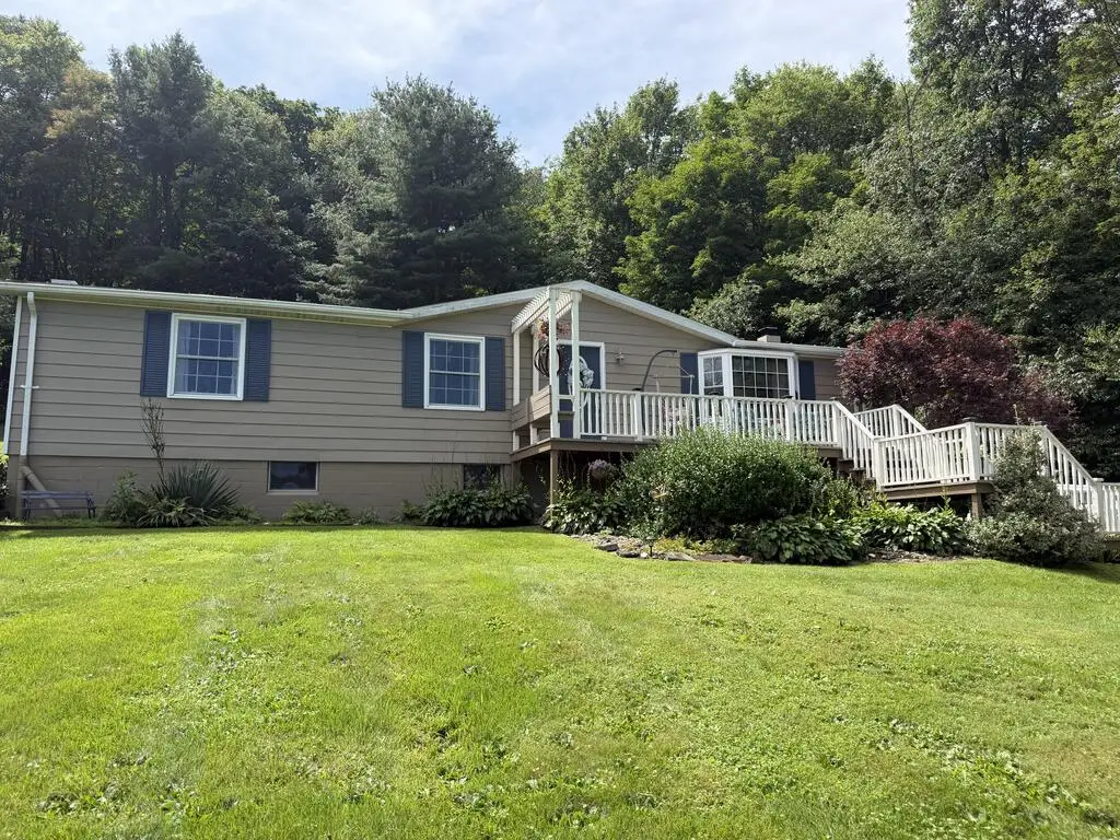 127 Charcoal Ln, Meyersdale, PA 15552 - #1