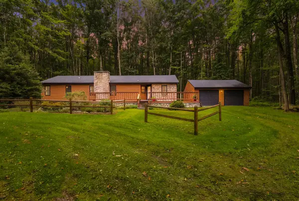 172 Juniper Lane, Rockwood, PA 15557