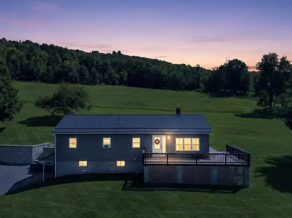 756 Pender Rd, Johnstown, PA 15905 - #1
