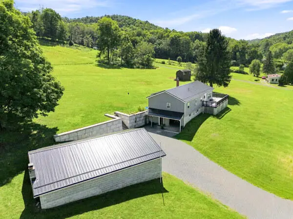 756 Pender Rd, Johnstown, PA 15905 - #3