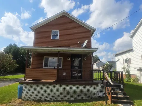 401 6th St., Windber, PA 15963
