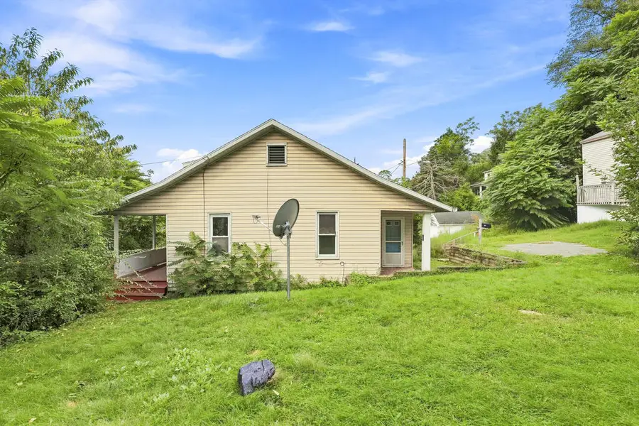 112 Oakland Avenue, Johnstown, PA 15902 - #2