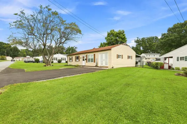 1233 Jordan Dr, Johnstown, PA 15904 - #3
