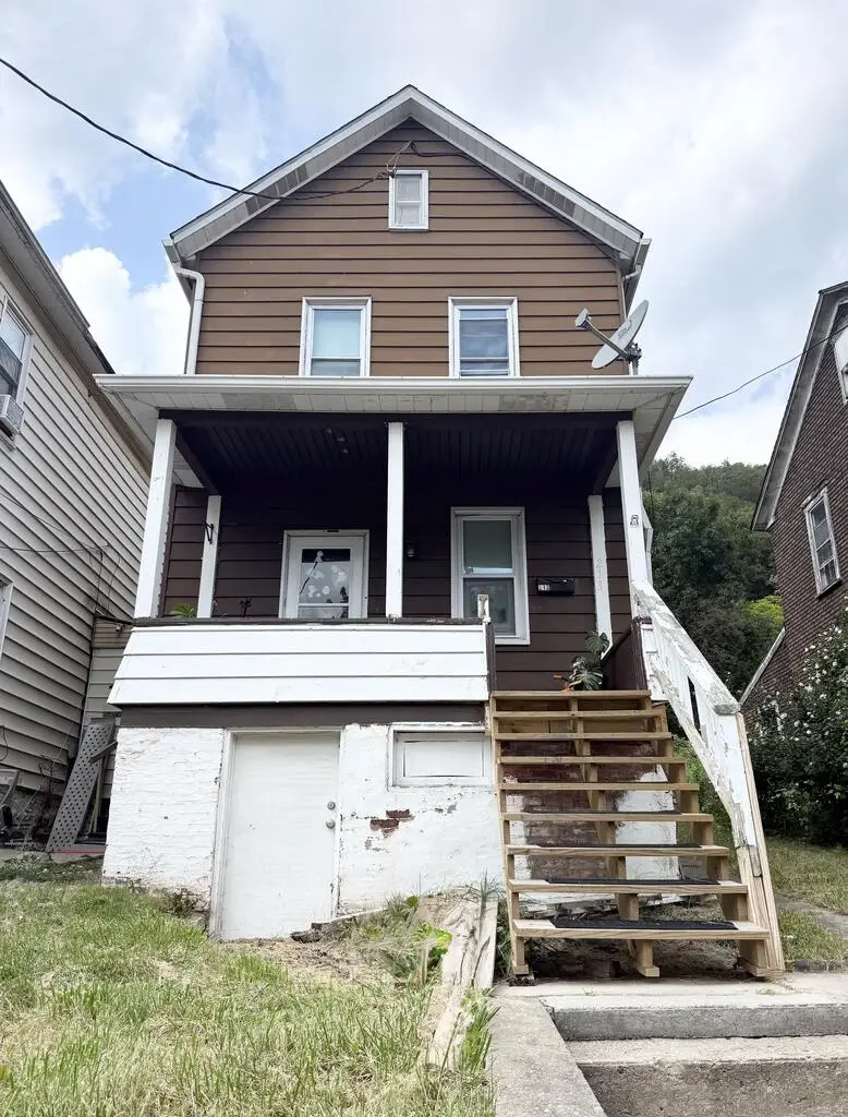 213 Woodvale, Johnstown, PA 15901 - #1