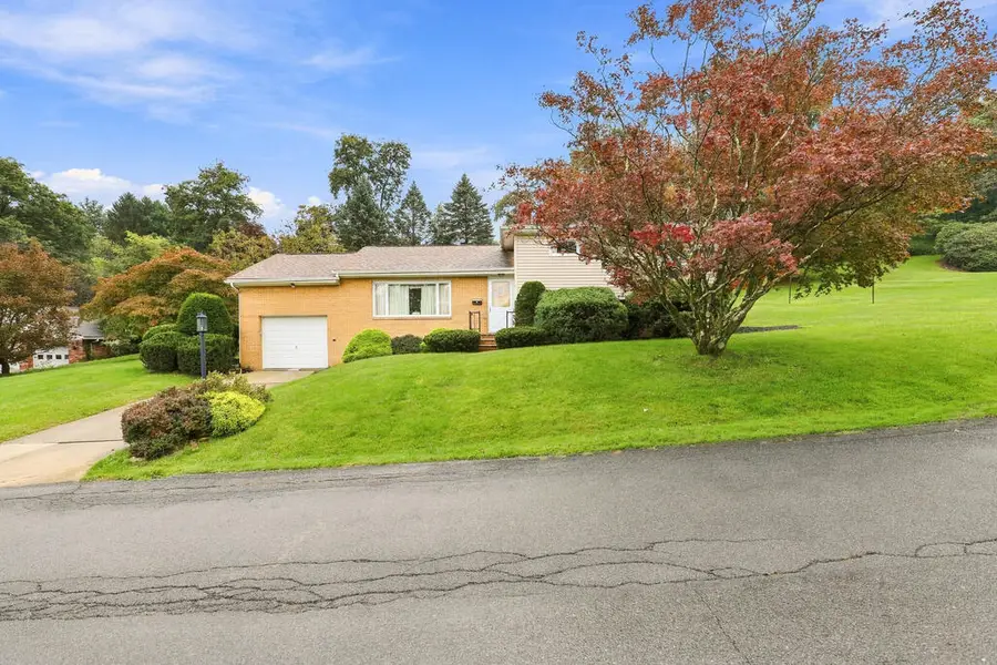 233 Sanrue Drive, Johnstown, PA 15904 - #2