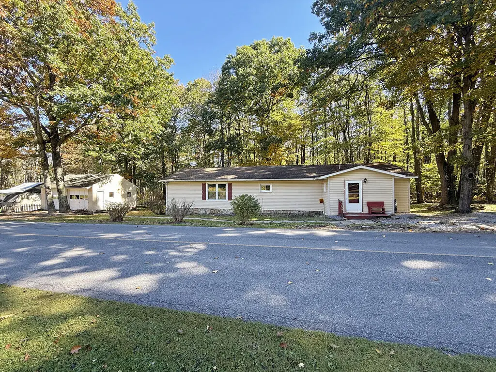 1227 Mount Carmel Drive, Windber, PA 15963 - #1
